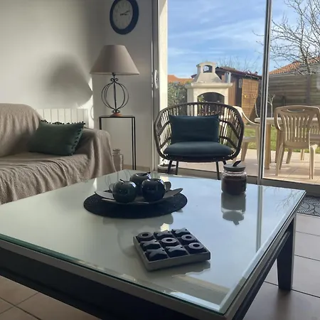 Les Alizes Holiday home