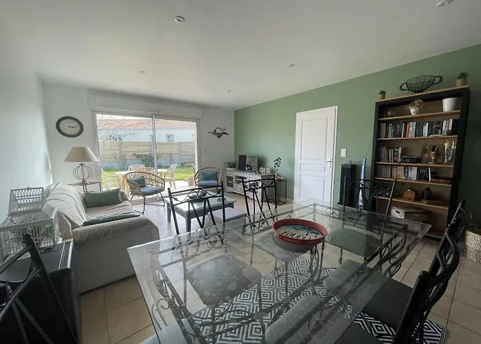 Les Alizes Casa de Férias Givrand